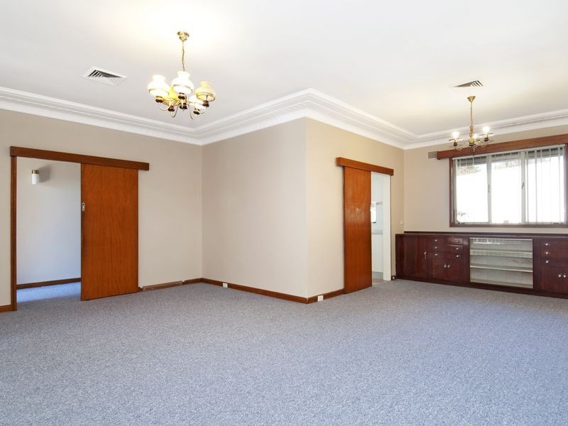 2 Henry Street, Guildford NSW 2161