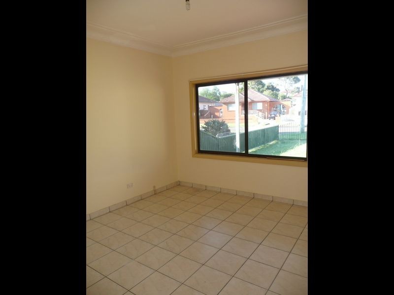 26 Faulds Rd, Guildford NSW 2161