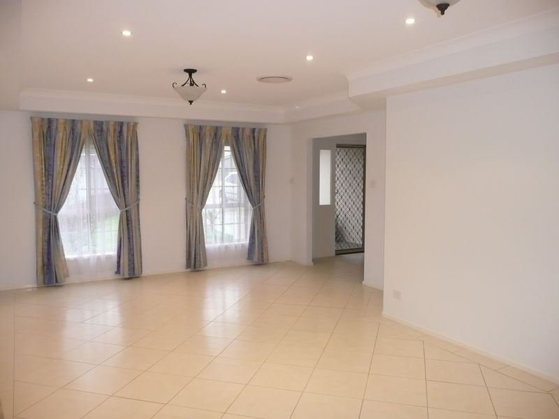 24 Waratah Street, Guildford NSW 2161