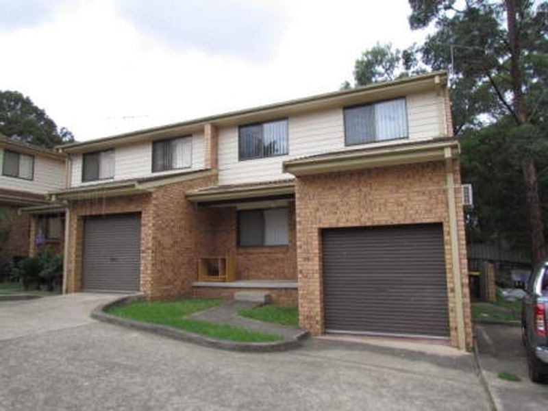 8/27 Tennyson Parade, Guildford NSW 2161