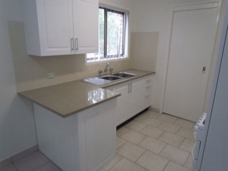 8/27 Tennyson Parade, Guildford NSW 2161