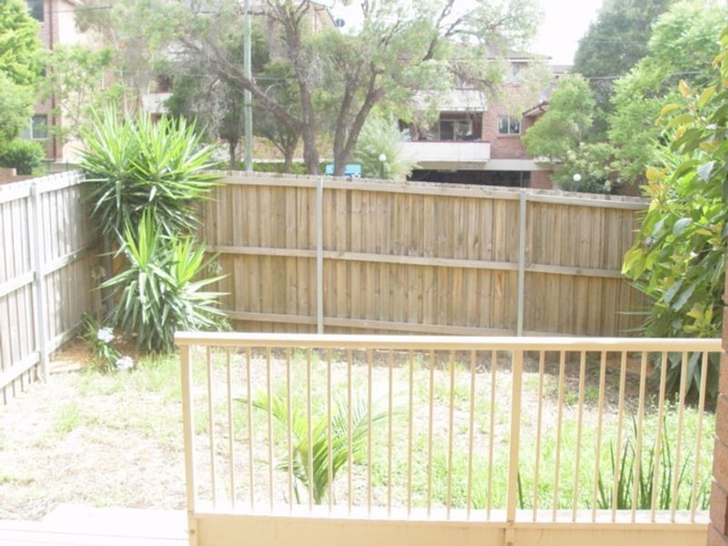 4/30-34 Manchester St, Merrylands NSW 2160