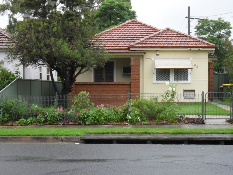 22 Cross St, Guildford NSW 2161