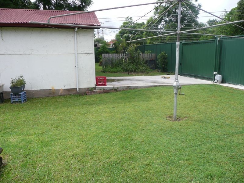 22 Cross St, Guildford NSW 2161