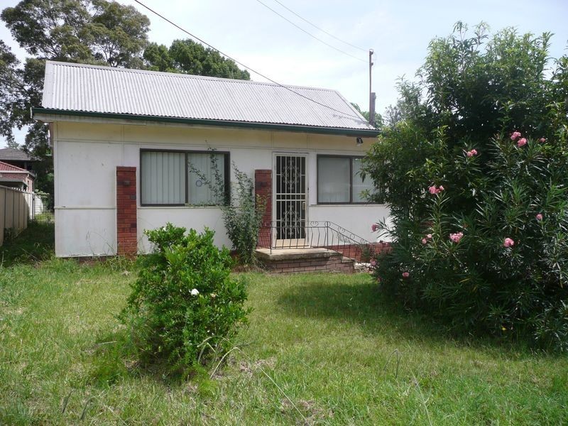 57 Salisbury Rd, Guildford NSW 2161