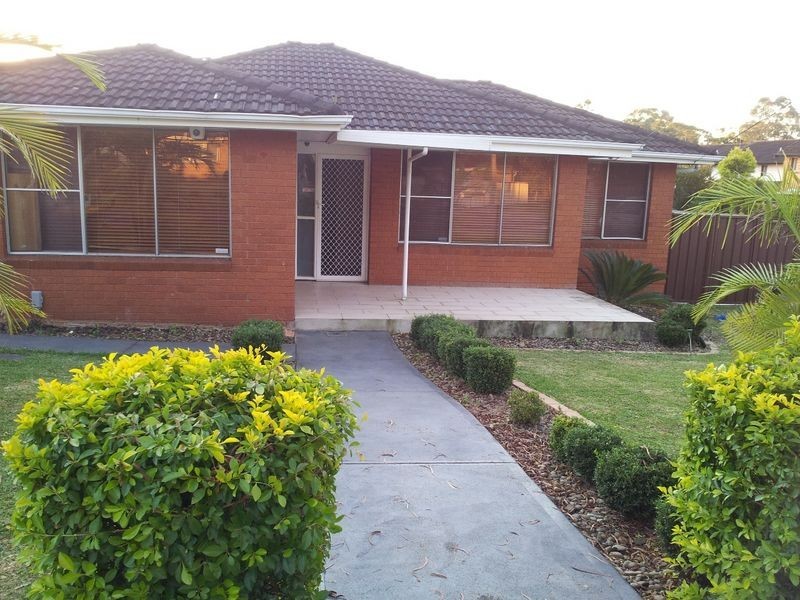 3 Willow Pl, Bass Hill NSW 2197