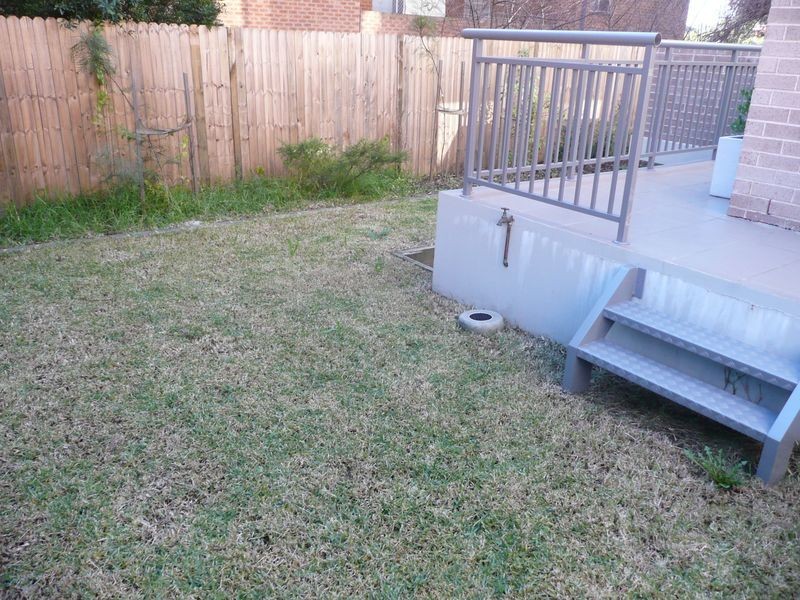 2/57-61 The Esplanade, Guildford NSW 2161