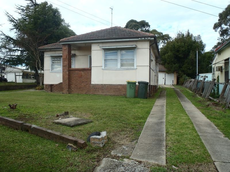 48 Broughton Street, Old Guildford NSW 2161