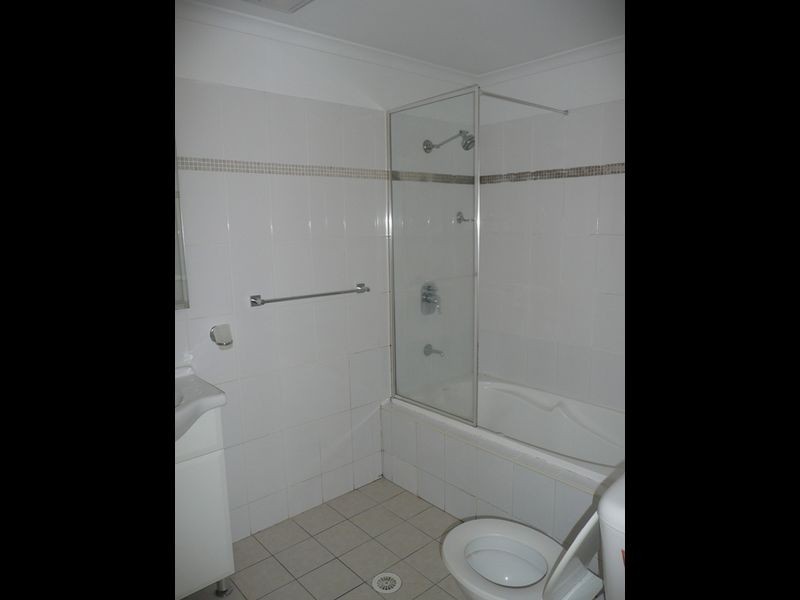 9/72-74 Mountford Ave, Guildford NSW 2161