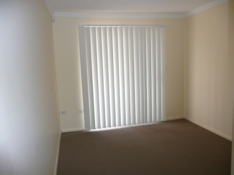 11A Whitworth St, Westmead NSW 2145