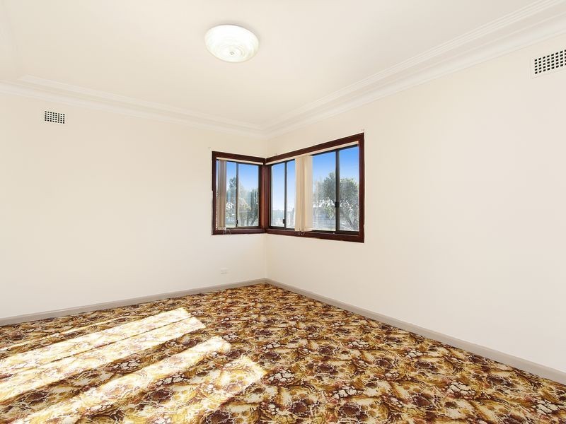 31 Railway St, Yennora NSW 2161