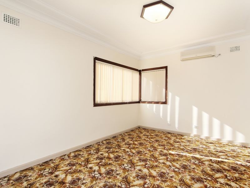 31 Railway St, Yennora NSW 2161