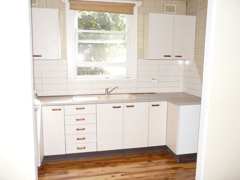 15 Rosebery Rd, Guildford NSW 2161