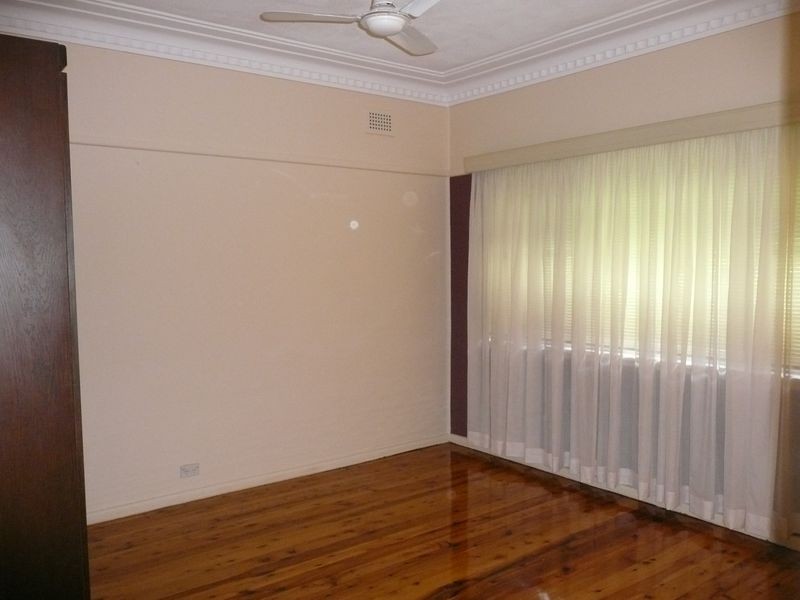 17 Gough Ave, Chester Hill NSW 2162