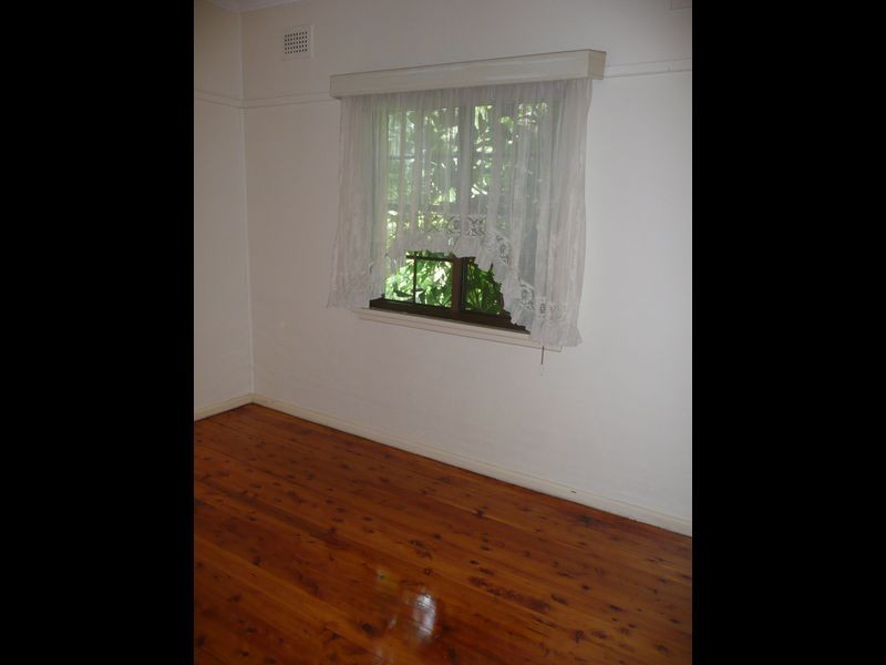 17 Gough Ave, Chester Hill NSW 2162