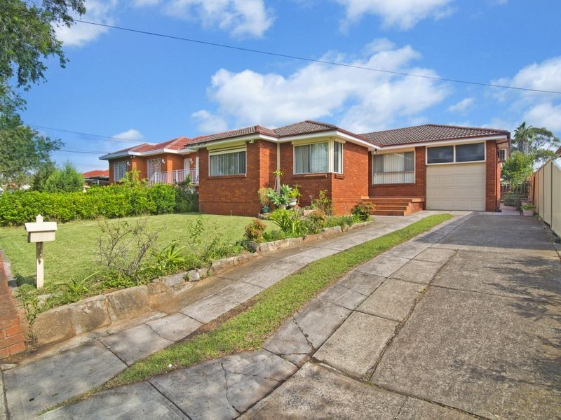 6 Lough Avenue, Guildford NSW 2161