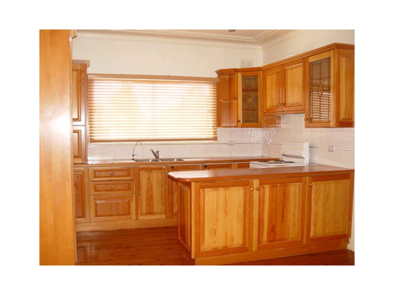 261 Fowler Road, Guildford NSW 2161