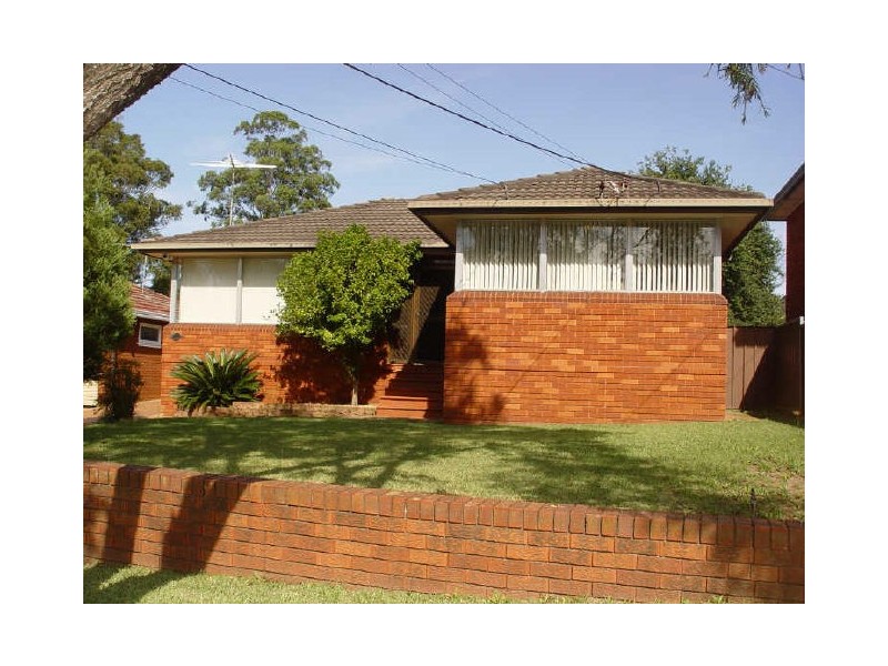 62 Lough Ave, Guildford NSW 2161