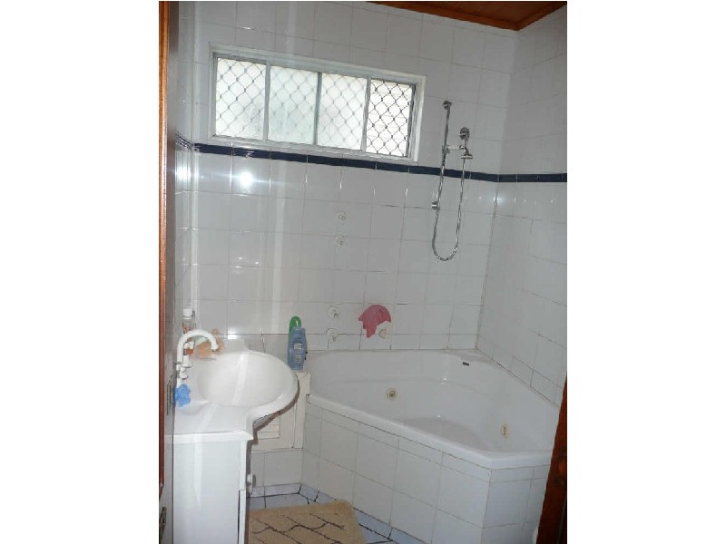 76 Eve Street, Guildford NSW 2161