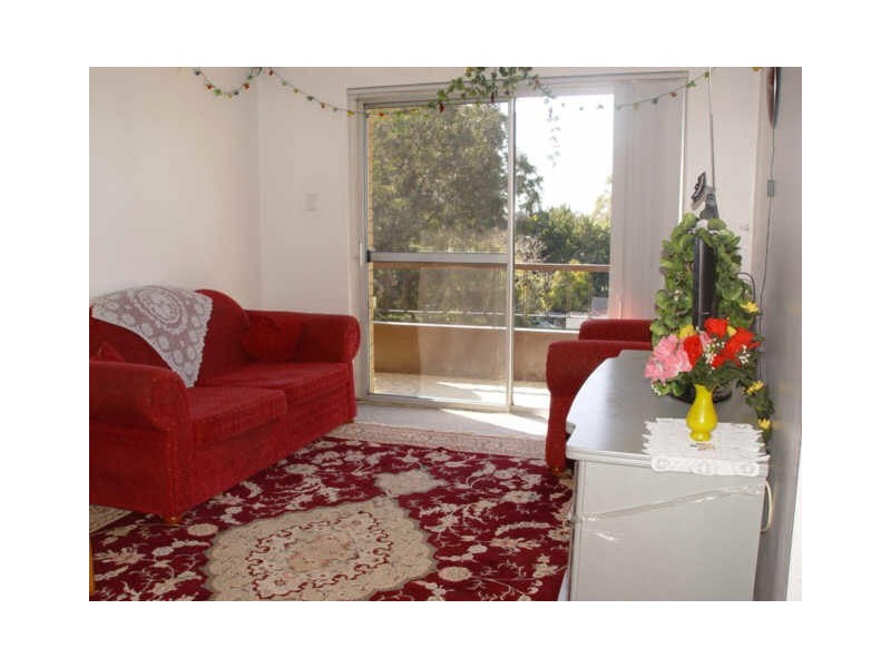 10/37 Calliope Street, Guildford NSW 2161