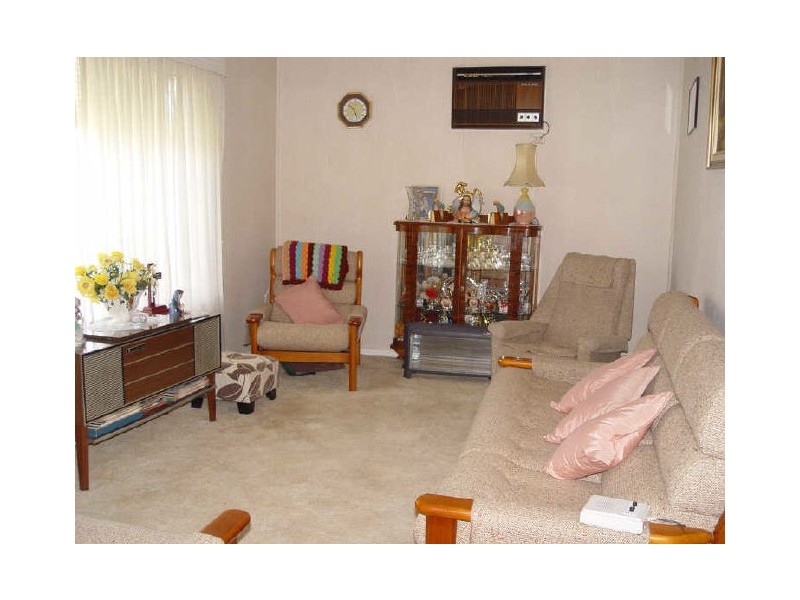 1 Regina Street, Guildford NSW 2161