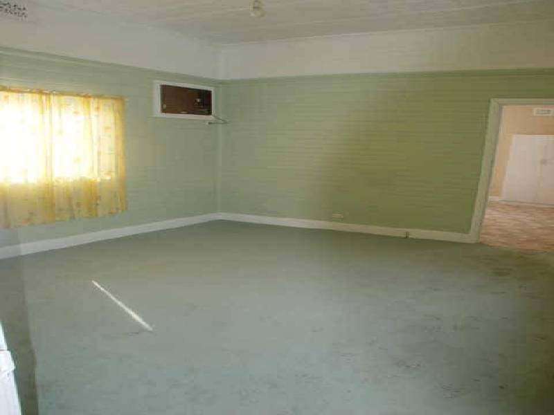 137 The Avenue, Granville NSW 2142