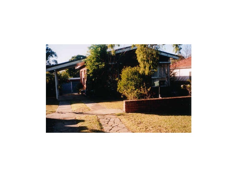 9 Lough Ave, Guildford NSW 2161
