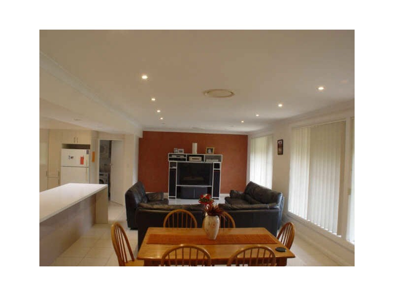 8 Altona Place, North Rocks NSW 2151