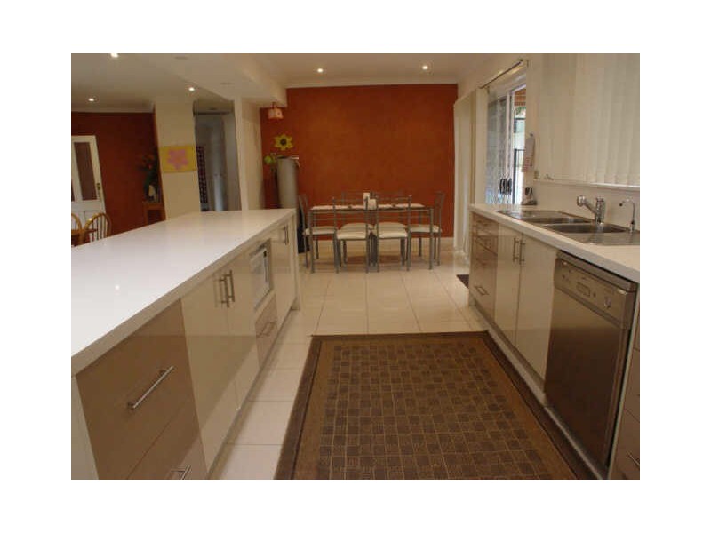 8 Altona Place, North Rocks NSW 2151