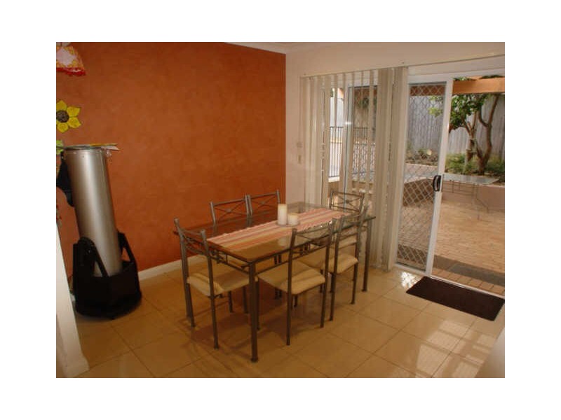 8 Altona Place, North Rocks NSW 2151