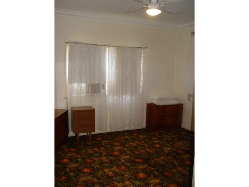 70 Garnet Street, Guildford NSW 2161