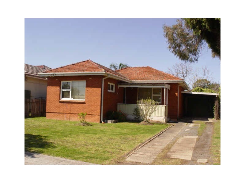 35 Railway Street, Guildford NSW 2161