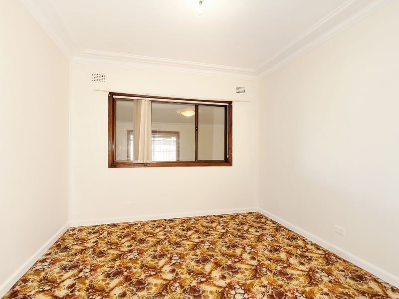 31 Railway Street, Yennora NSW 2161