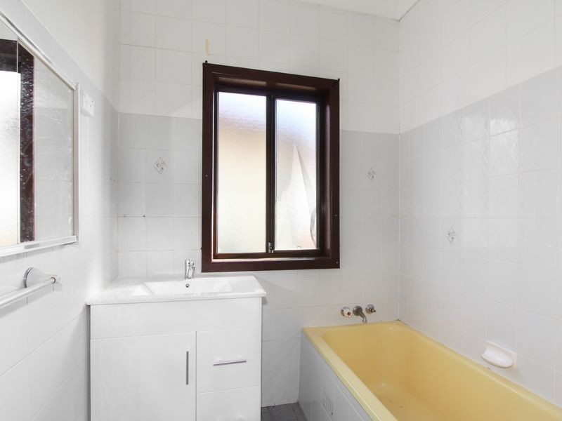 31 Railway Street, Yennora NSW 2161