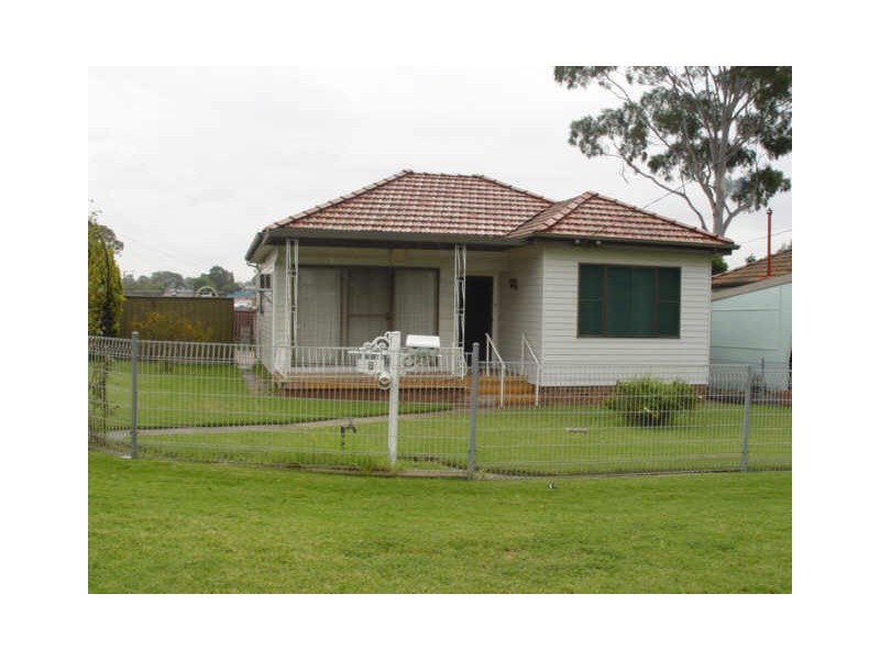 2 Harold Street, Guildford NSW 2161