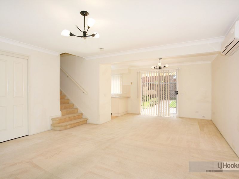 3/31 Holland Crescent, Casula NSW 2170