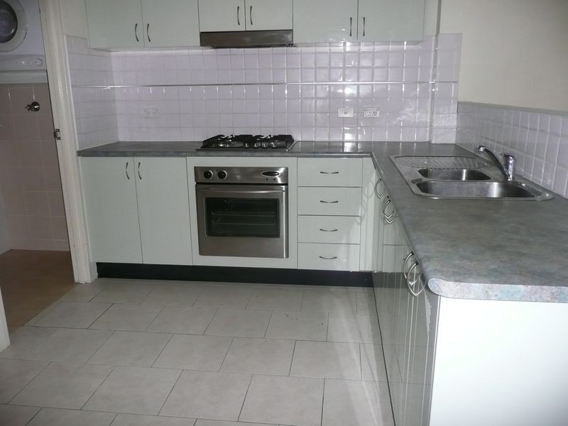 23/2-4 Kane Street, Guildford NSW 2161