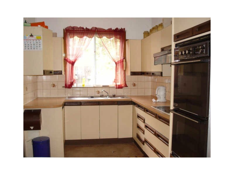 8 Albert Street, Guildford NSW 2161