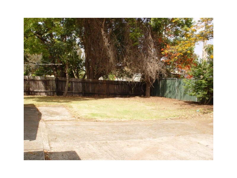 8 Albert Street, Guildford NSW 2161