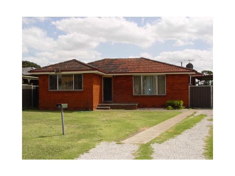 31 Caroline Street, Guildford NSW 2161