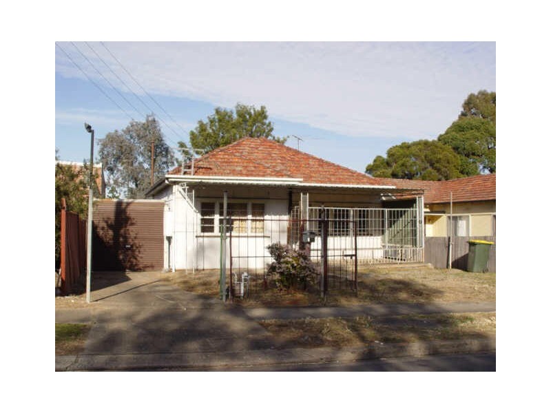 2 Oxford Street, Guildford NSW 2161
