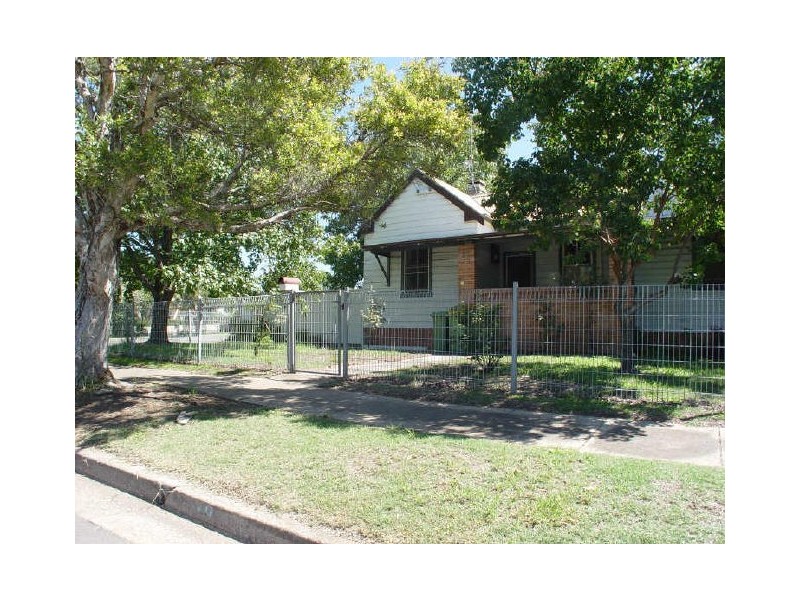 39 Rosebery Rd, Guildford NSW 2161