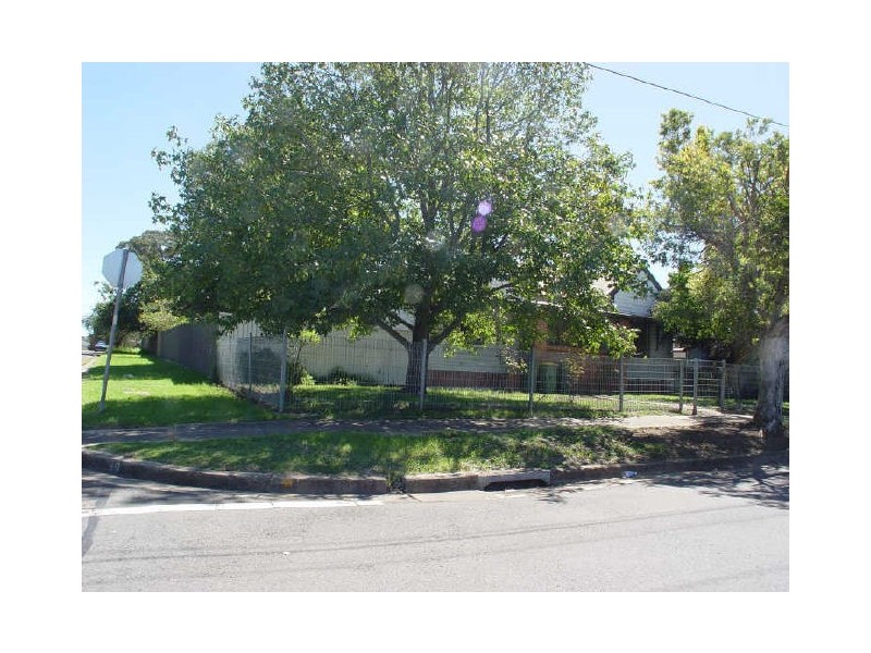 39 Rosebery Rd, Guildford NSW 2161