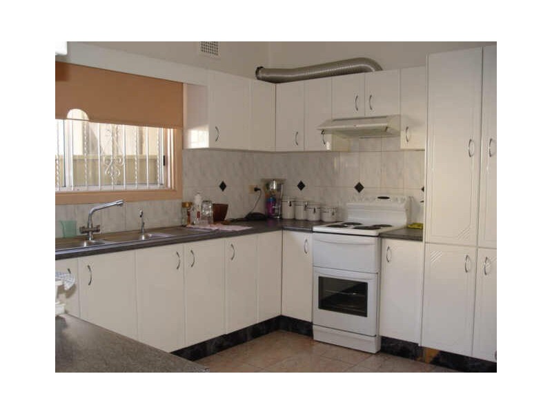 98 Guildford Rd, Guildford NSW 2161