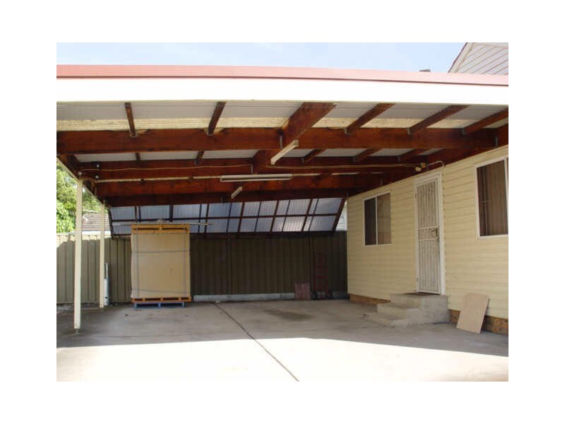 98 Guildford Rd, Guildford NSW 2161