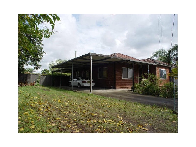 37 Marian St, Guildford NSW 2161