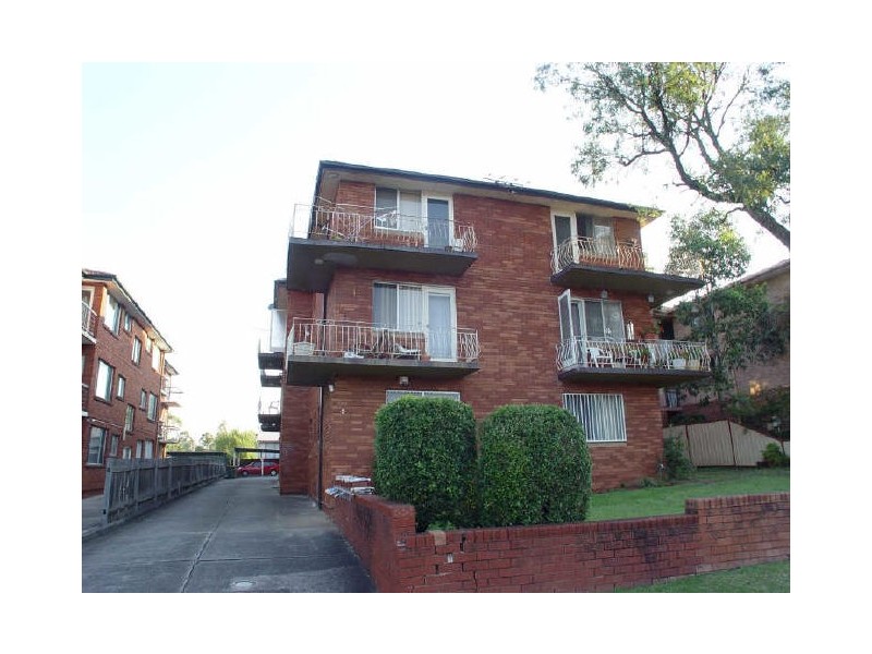 9/8 Calliope Street, Guildford NSW 2161