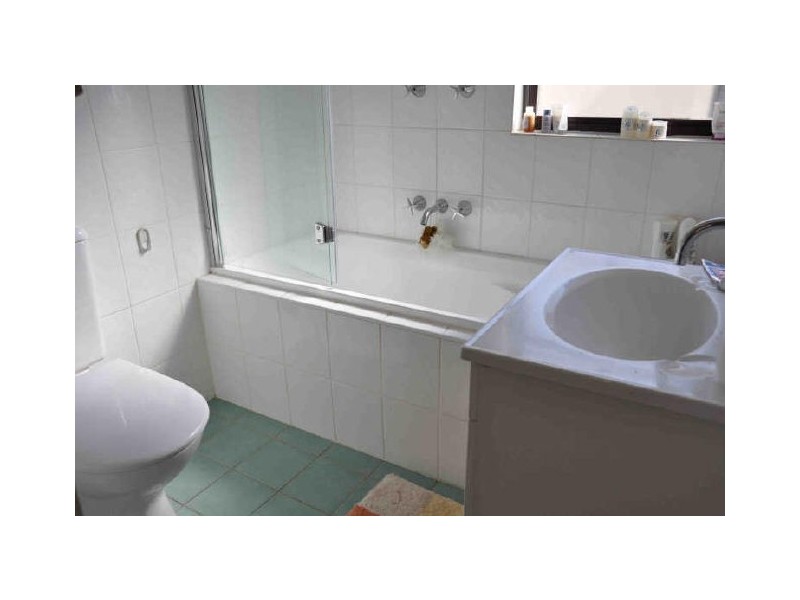 24 Woodstock Street, Guildford NSW 2161