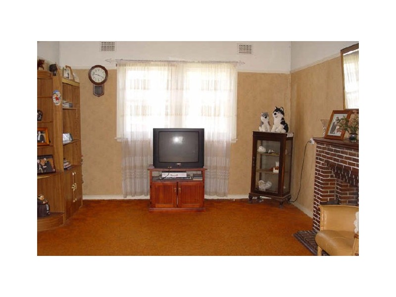 36 Chamberlain Road, Guildford NSW 2161