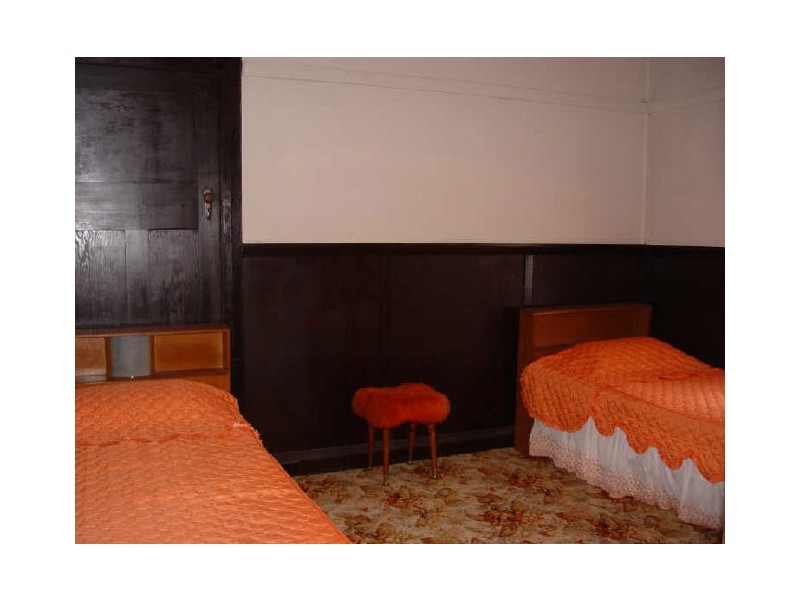 8 Trenton Road, Guildford NSW 2161